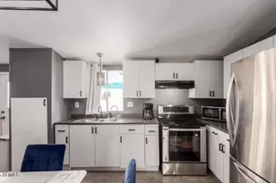 2605 W Van Buren St, Phoenix, AZ 85009 - Photo 2