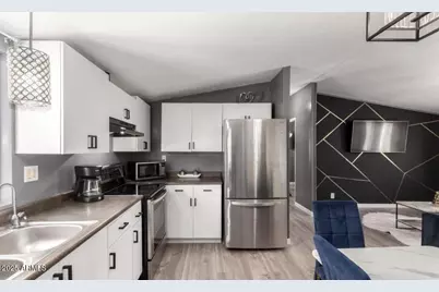 2605 W Van Buren Street #80, Phoenix, AZ 85009 - Photo 1