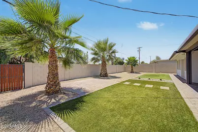 7537 E Latham Street, Scottsdale, AZ 85257 - Photo 24