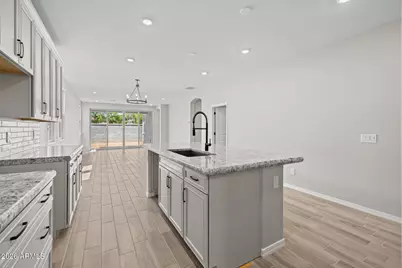 15784 W Georgia Drive W, Surprise, AZ 85379 - Photo 14