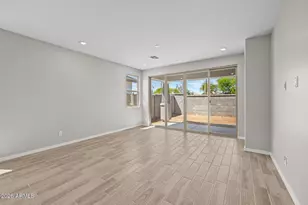 15784 W Georgia Dr W, Surprise, AZ 85379 - Photo 4