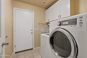 1048 W Elgin St, Chandler, AZ 85224 - Photo 10