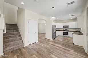 17681 W Molly Ln, Surprise, AZ 85387 - Photo 6