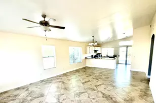 3527 E Kristal Way, Phoenix, AZ 85050 - Photo 2