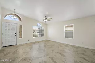 3527 E Kristal Way, Phoenix, AZ 85050 - Photo 10