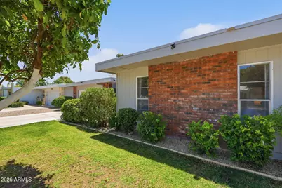 10333 W Highwood Lane, Sun City, AZ 85373 - Photo 4
