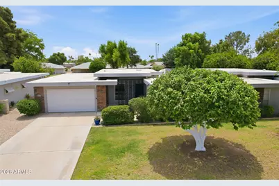 10333 W Highwood Lane, Sun City, AZ 85373 - Photo 1