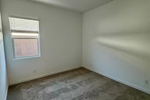 3173 W Peak View Rd, Phoenix, AZ 85083 - Photo 12