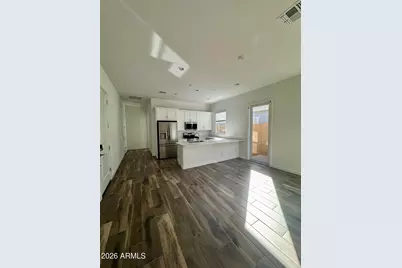 3173 W Peak View Road, Phoenix, AZ 85083 - Photo 16