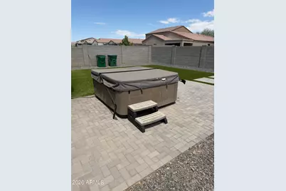 12552 W Midway Avenue, Glendale, AZ 85307 - Photo 14