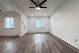 2012 N 24th Pl, Phoenix, AZ 85008 - Photo 6