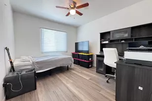 2012 N 24th Pl, Phoenix, AZ 85008 - Photo 16