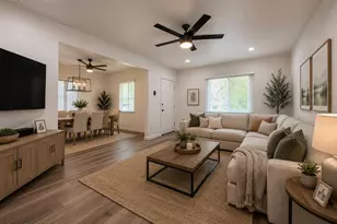 2012 N 24th Pl, Phoenix, AZ 85008 - Photo 4