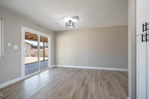 7727 W Earll Dr, Phoenix, AZ 85033 - Photo 14