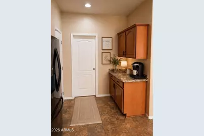 8773 W Dahlia Drive, Peoria, AZ 85381 - Photo 8