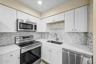 4901 S Calle Los Cerros Drive #225, Tempe, AZ 85282 - Photo 10