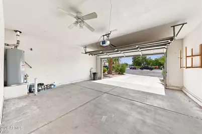 10828 W Monte Vista Road, Avondale, AZ 85392 - Photo 32