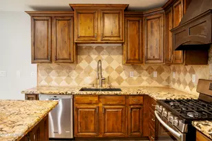 42275 W Calle St, Maricopa, AZ 85138 - Photo 8