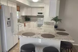 25858 S New Town Dr, Sun Lakes, AZ 85248 - Photo 4