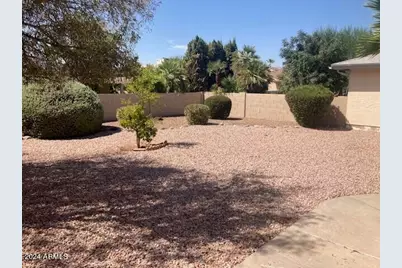 25858 S New Town Drive # 12, Sun Lakes, AZ 85248 - Photo 24