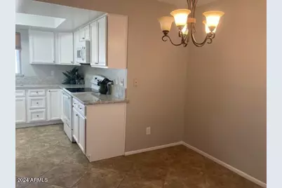 25858 S New Town Drive # 12, Sun Lakes, AZ 85248 - Photo 10