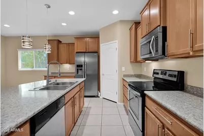 25938 W Potter Drive, Buckeye, AZ 85396 - Photo 10
