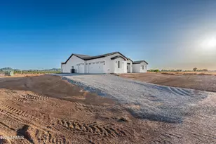 22145 W Harwell Rd, Buckeye, AZ 85326 - Photo 76