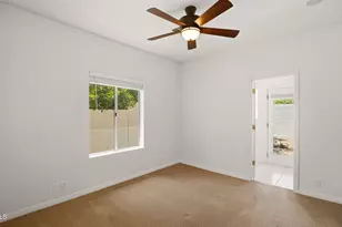 8638 E Dahlia Dr, Scottsdale, AZ 85260 - Photo 38