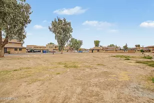 6902 W Devonshire Ave, Phoenix, AZ 85033 - Photo 34