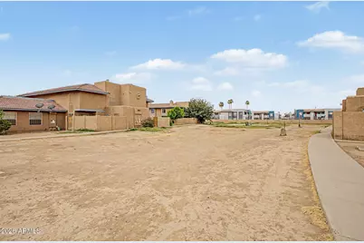 6902 W Devonshire Avenue #1281, Phoenix, AZ 85033 - Photo 32