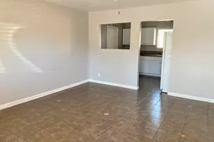 1328 W Cochise Dr, Phoenix, AZ 85021 - Photo 6