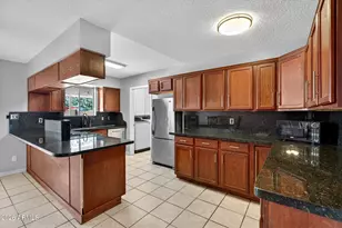6426 W Lamar Rd, Glendale, AZ 85301 - Photo 6