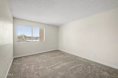 3810 N Maryvale Parkway #2016, Phoenix, AZ 85031 - Photo 12