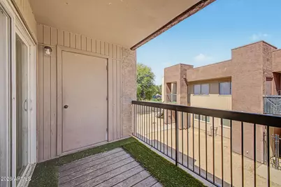 3810 N Maryvale Parkway #2016, Phoenix, AZ 85031 - Photo 22