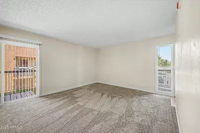 3810 N Maryvale Parkway #2016, Phoenix, AZ 85031 - Photo 6