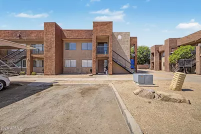 3810 N Maryvale Parkway #2016, Phoenix, AZ 85031 - Photo 1