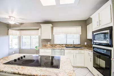 13413 S 38th Street, Phoenix, AZ 85044 - Photo 12