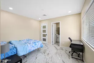 725 E Encanto Dr, Tempe, AZ 85281 - Photo 16