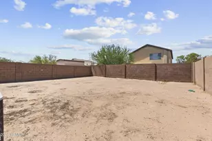 40442 W Thornberry Ln, Maricopa, AZ 85138 - Photo 24