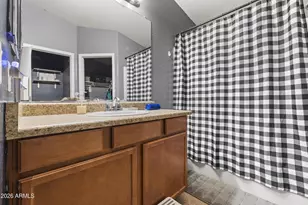 40442 W Thornberry Ln, Maricopa, AZ 85138 - Photo 18