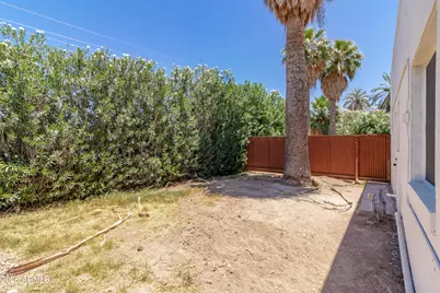1649 E Oak Street #9, Phoenix, AZ 85006 - Photo 16