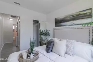 1649 E Oak St, Phoenix, AZ 85006 - Photo 2
