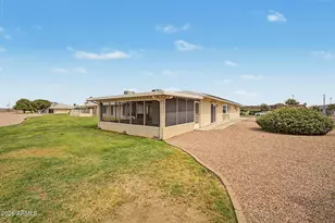 10606 W Campana Dr, Sun City, AZ 85351 - Photo 38