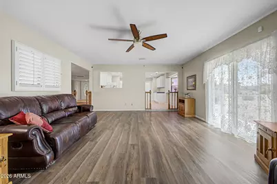 10606 W Campana Drive, Sun City, AZ 85351 - Photo 12
