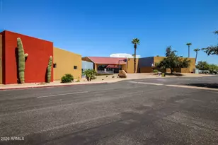 10606 W Campana Dr, Sun City, AZ 85351 - Photo 64