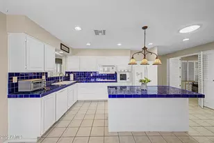 10606 W Campana Dr, Sun City, AZ 85351 - Photo 14