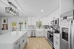 8330 E Monte Vista Rd, Scottsdale, AZ 85257 - Photo 16