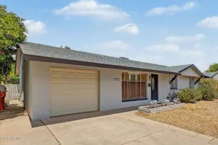 8330 E Monte Vista Rd, Scottsdale, AZ 85257 - Photo 4