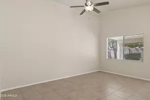 826 E Potter Dr, Phoenix, AZ 85024 - Photo 10
