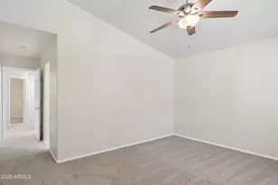 826 E Potter Dr, Phoenix, AZ 85024 - Photo 14